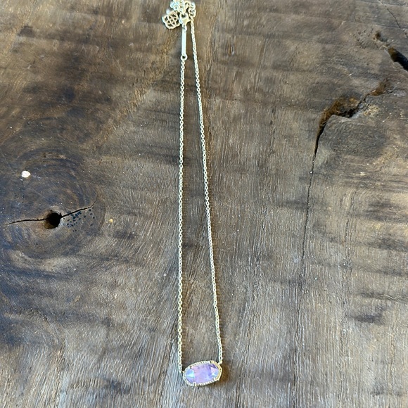 NUOVA COLLANA CHANEL LOGO CC CROCE ROSE IN PIETRA IN METALLO ORO NUOVA Collana 440905 NUOVA COLLANA CHANEL LOGO CC CROCE ROSE IN PIETRA IN METALLO ORO NUOVA Collana 440905